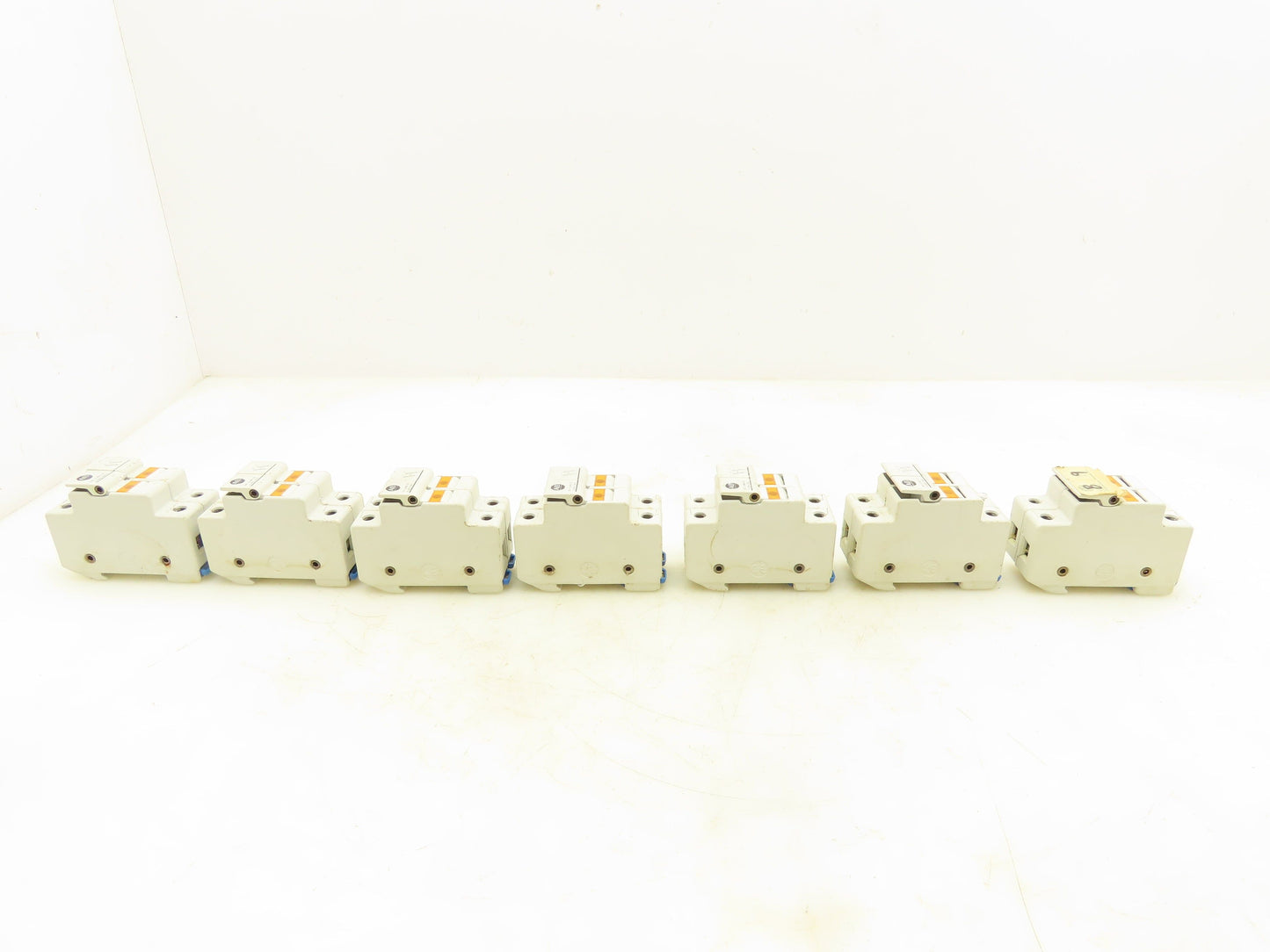 Allen Bradley 1492-FB2C30-L Fuse Holder 2 Pole 600V 30A Lot of 7