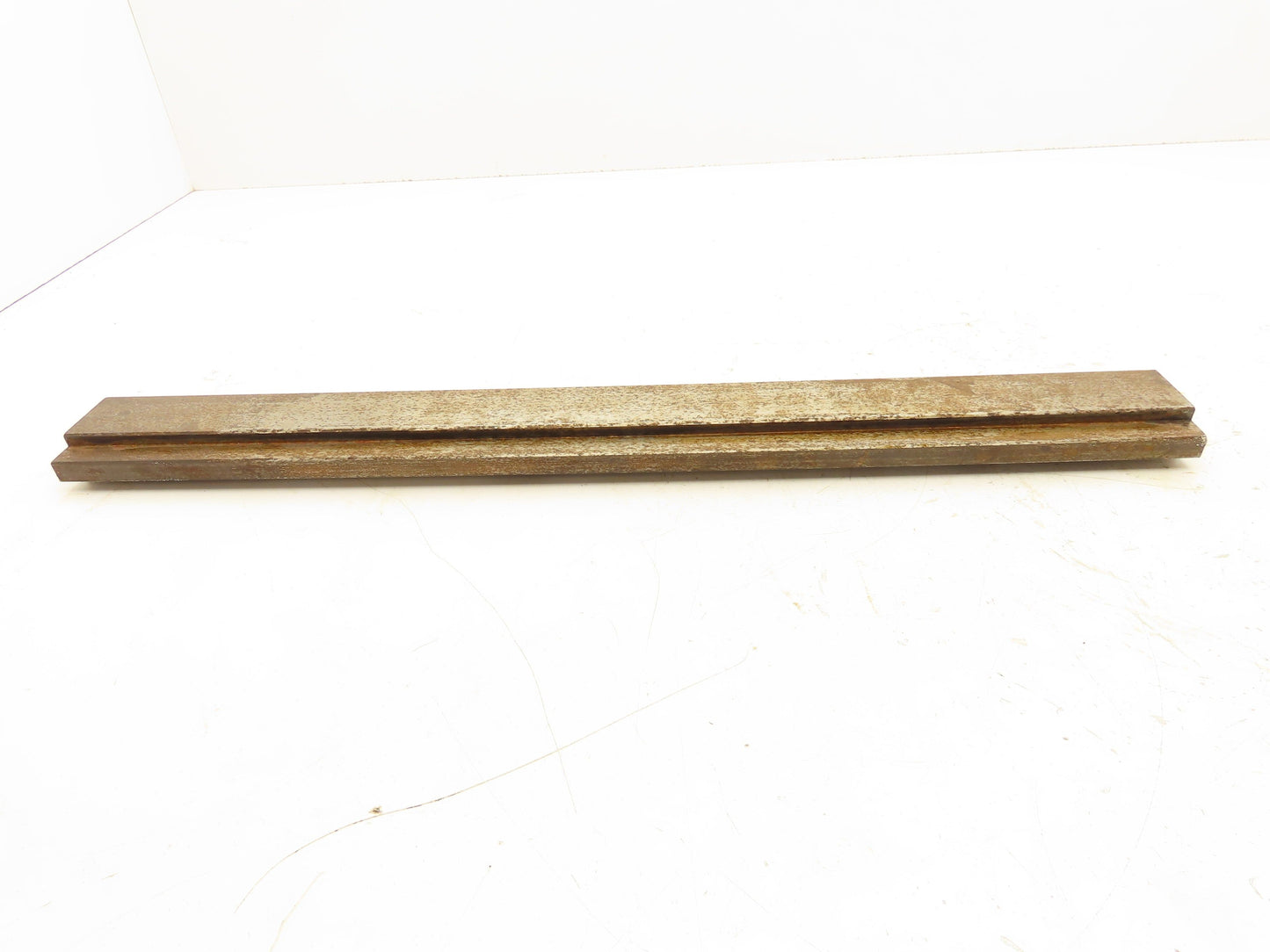 Press Brake Die 22-15/16" Long 90° V 1/2" Tang 1-1/16" Wide 1-3/4" H