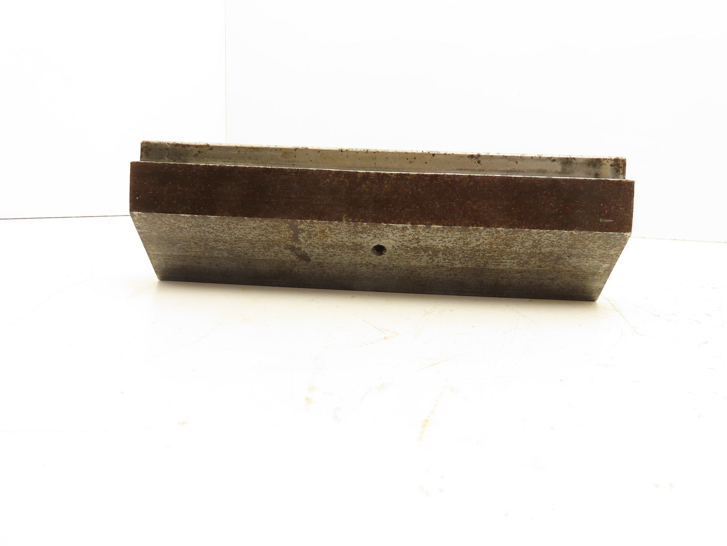 Press Brake Die 9-3/4" Long 90° V 1/2" Tang 1-47/64" W 2-3/4" H Offset