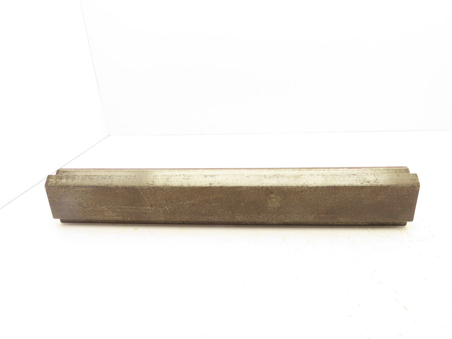 Press Brake Die 25" Long 90° Offset V 1/2" Tang 2" W 3-9/32" H 1x1/2" V