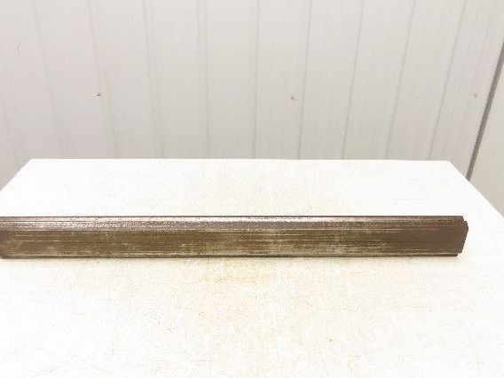 Press Brake Die 36-1/2" Long 90° V 1/2" Tang 1-13/32" W 2-13/16"H Offset
