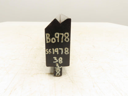 Press Brake Die 36-1/2" Long 90° V 1/2" Tang 1-13/32" W 2-13/16"H Offset