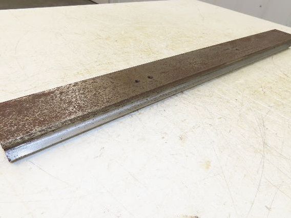 Press Brake Die 29-3/4" Long 90° V 1/2" Tang 1-7/16" W 2-3/4" H 11/16x3/8" V