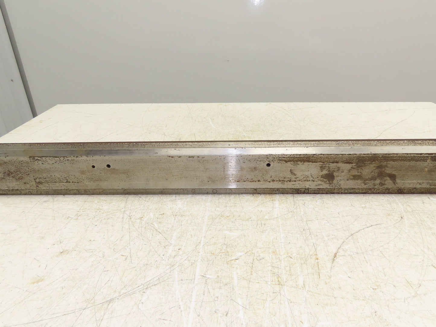 Press Brake Die 29-3/4" Long 90° V 1/2" Tang 1-7/16" W 2-3/4" H 11/16x3/8" V