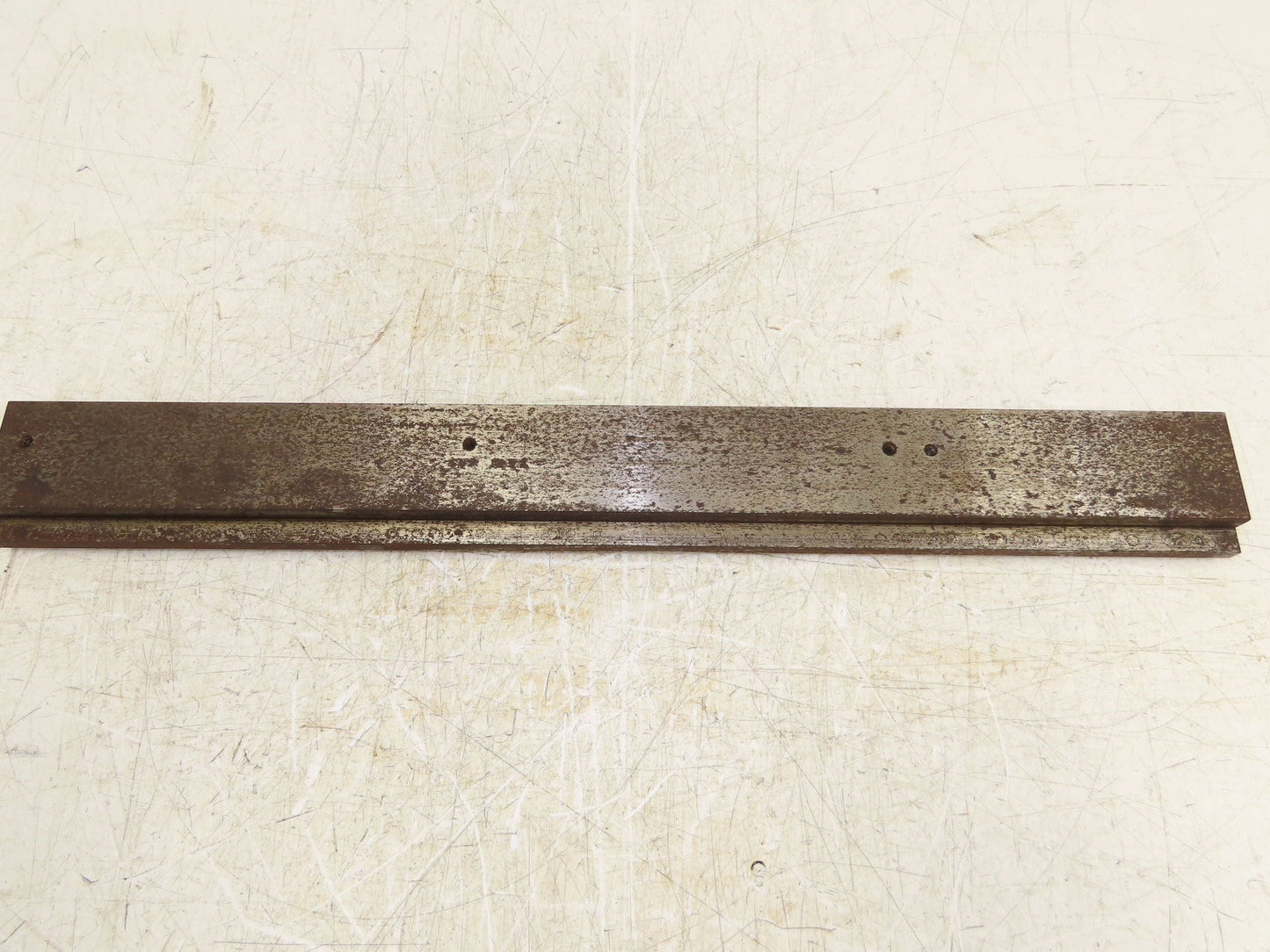 Press Brake Die 29-3/4" Long 90° V 1/2" Tang 1-7/16" W 2-3/4" H 11/16x3/8" V