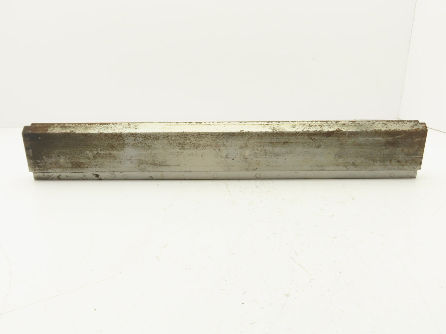 Punch Press Die 23-1/4" Long 90° V Offset 1-7/32" W2-3/4" H 5/8x5/16" V