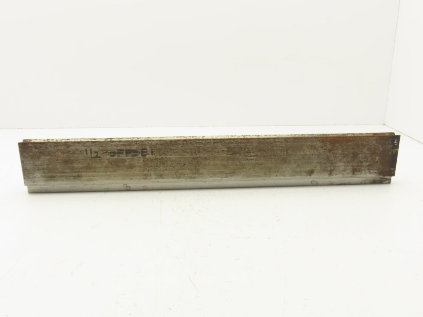 Punch Press Die 23-1/4" Long 90° V Offset 1-7/32" W2-3/4" H 5/8x5/16" V