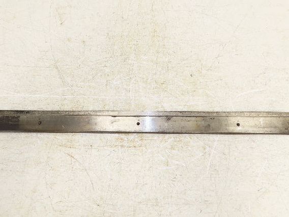 Press Brake Die 32-7/8" Long 90° V 1/2" Tang 1-7/64" W 1-3/4" H 11/32x3/16" V