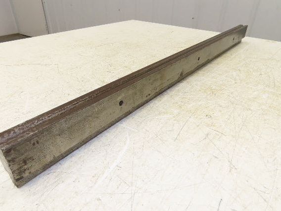 Press Brake Die 32-7/8" Long 90° V 1/2" Tang 1-7/64" W 1-3/4" H 11/32x3/16" V