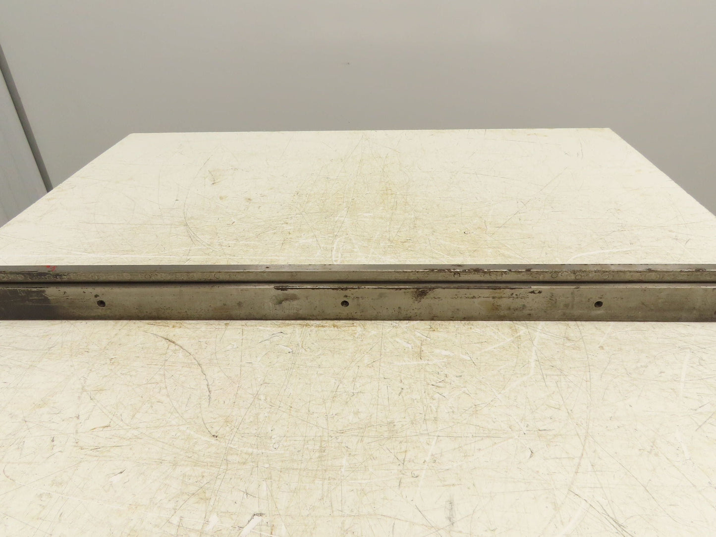 Press Brake Die 32-7/8" Long 90° V 1/2" Tang 1-7/64" W 1-3/4" H 11/32x3/16" V