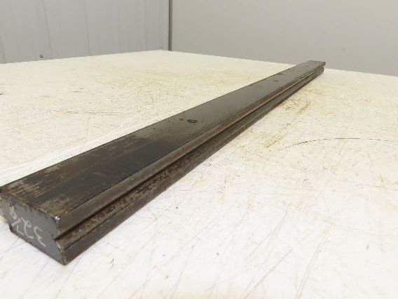 Press Brake Die 32-7/8" Long 90° V 1/2" Tang 1-7/64" W 1-3/4" H 11/32x3/16" V
