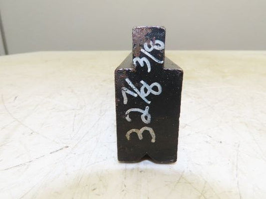 Press Brake Die 32-7/8" Long 90° V 1/2" Tang 1-7/64" W 1-3/4" H 11/32x3/16" V
