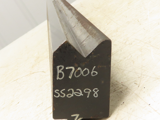 Press Brake Die 36-1/2" Long 90° V 1/2" Tang 1-31/32" W 2-3/4" H 1-1/8"x9/16" V