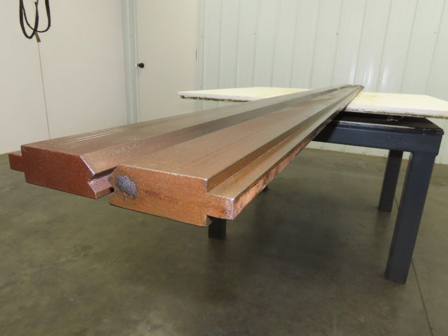 Press Brake Die Punch Set 120-7/16" Long Double 90° V 7/16" Wide 1/2" Tang
