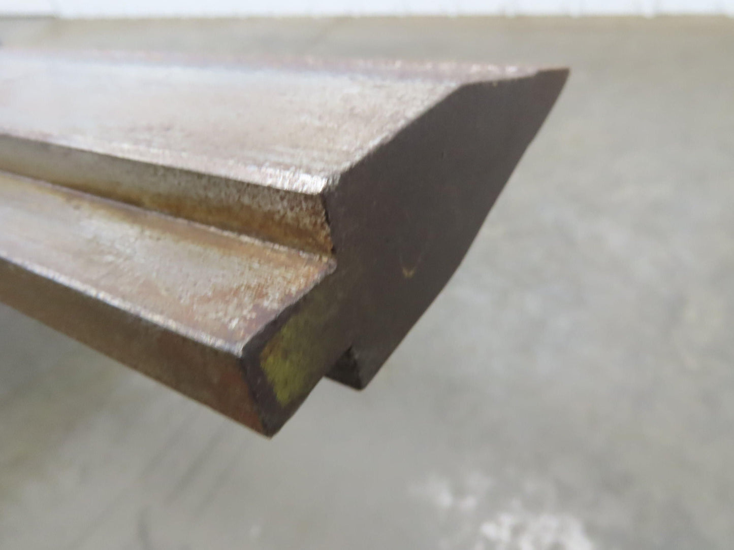 Press Brake Punch Die 144-7/16" Long 25° Acute V 1/2" Tang 1-7/32" W 3-13/16" H