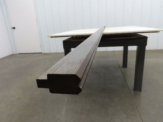 Press Brake Die 123-3/8" Long 90° V 1/2" Tang 1-1/16" W 1-11/16" H