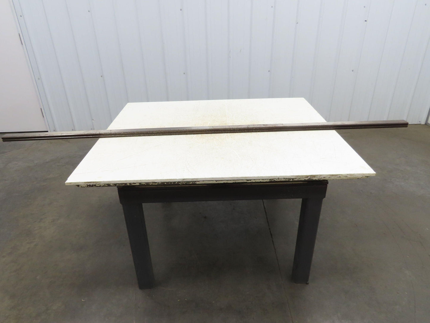 Press Brake Die 83-3/4" Long 90° V 1/2" Tang 1-1/16" W 1-3/4" H