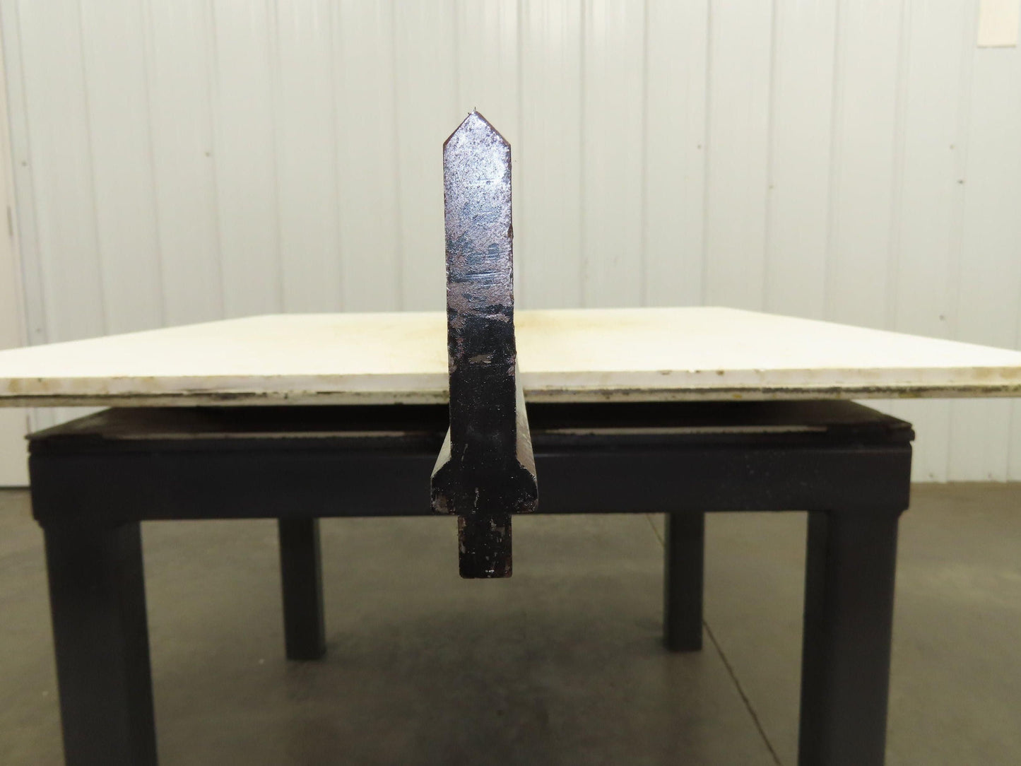 Press Brake Punch Die 95-1/2" Long 90° V 1/2" Tang 19/32" W 3-5/8" H