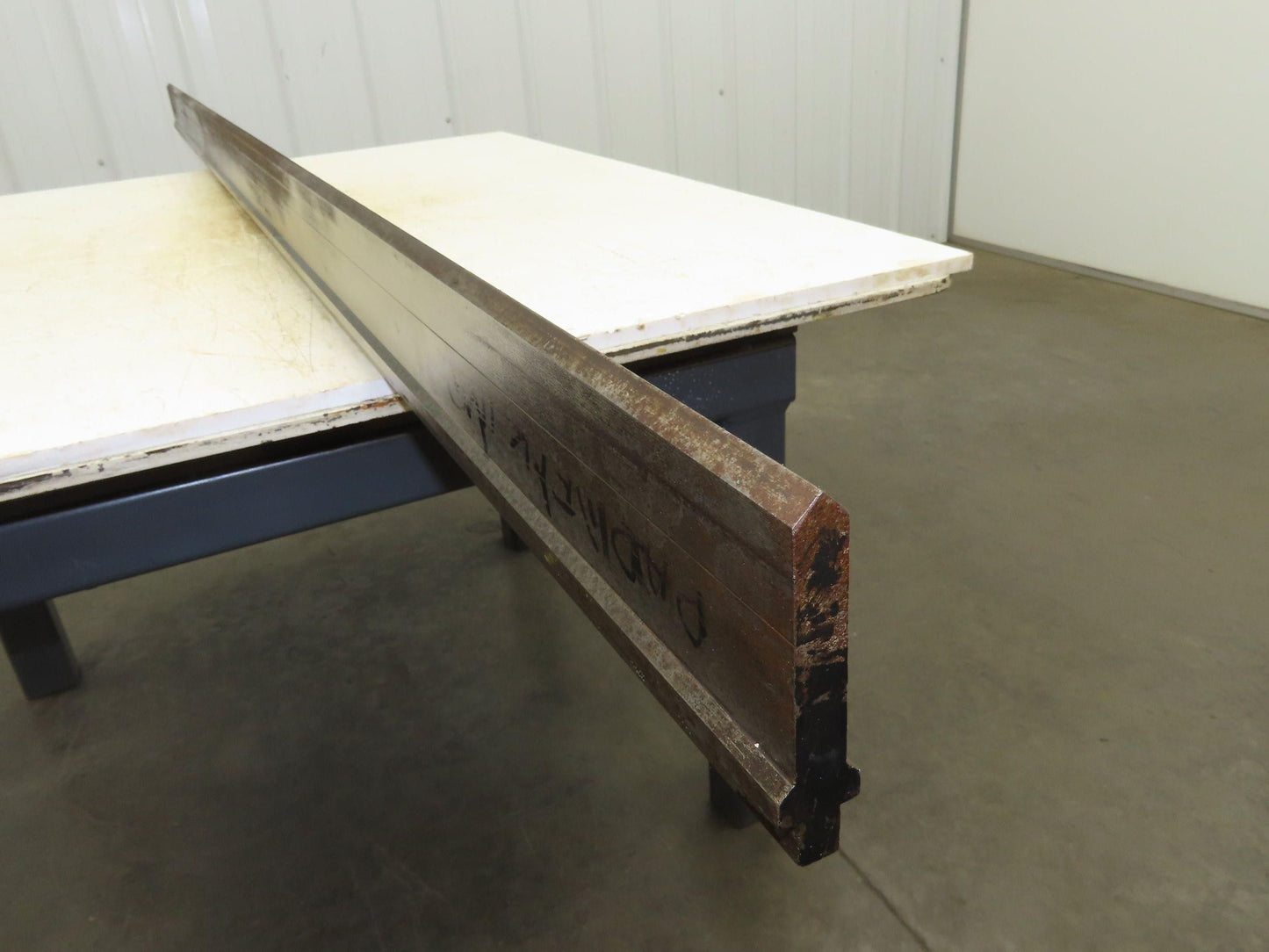Press Brake Punch Die 95-1/2" Long 90° V 1/2" Tang 19/32" W 3-5/8" H