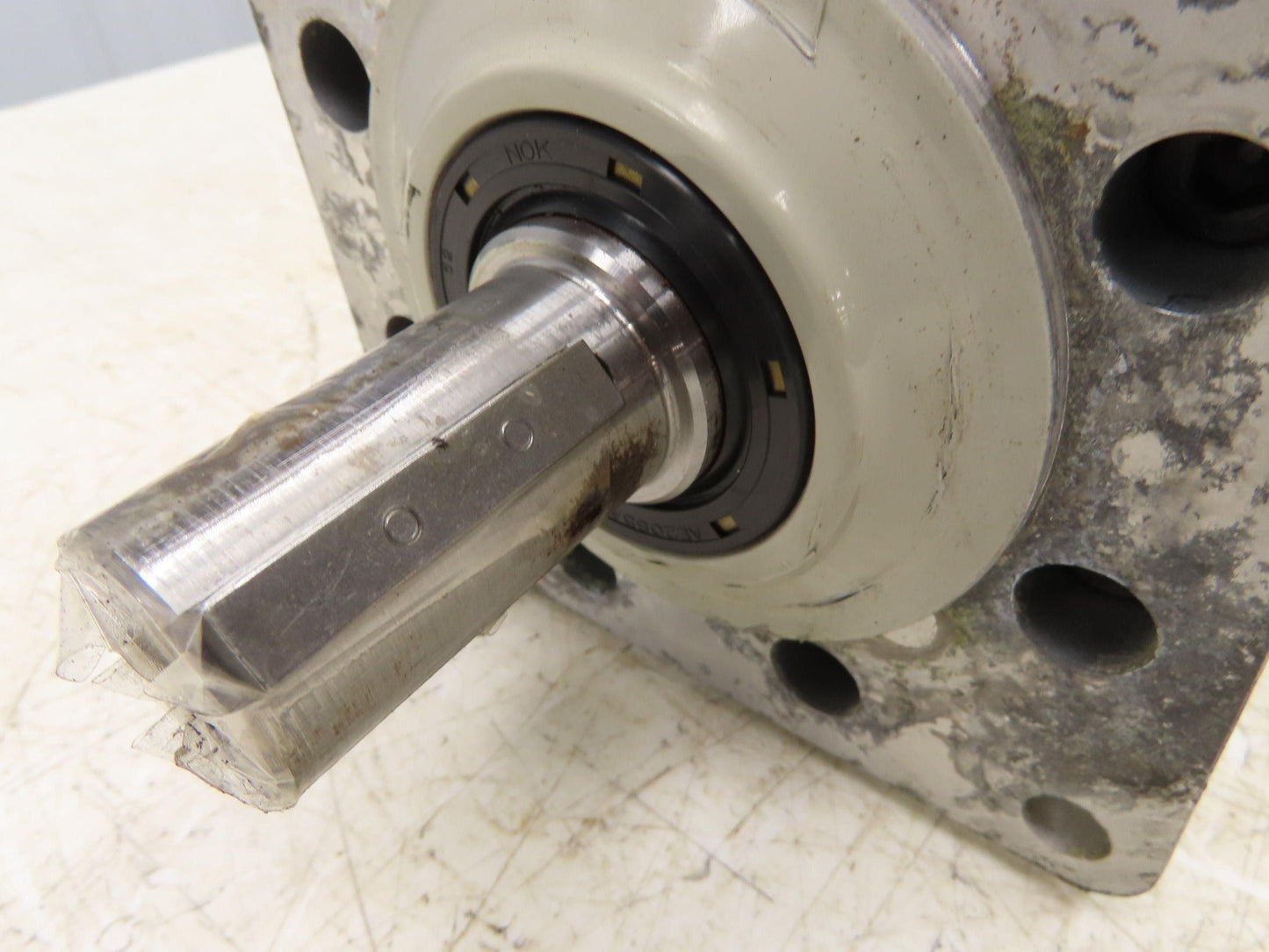 Sumitomo CNVM1-5097-AV-6 Altax Drive AF Gearmotor 6:1 Inline Reducer 220V 80M