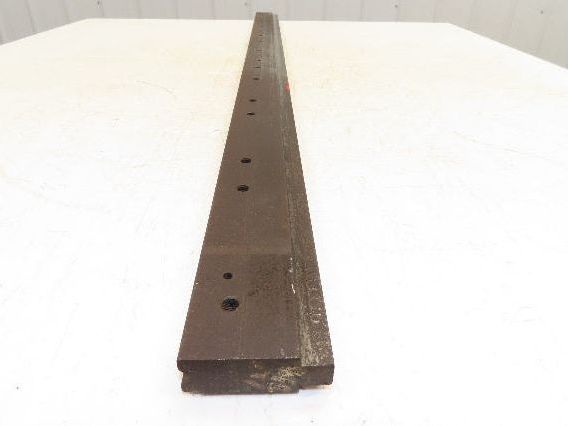 Press Brake Die 46-9/16" Long 90° V 11/32" W 3/16" D 1-15/16" H