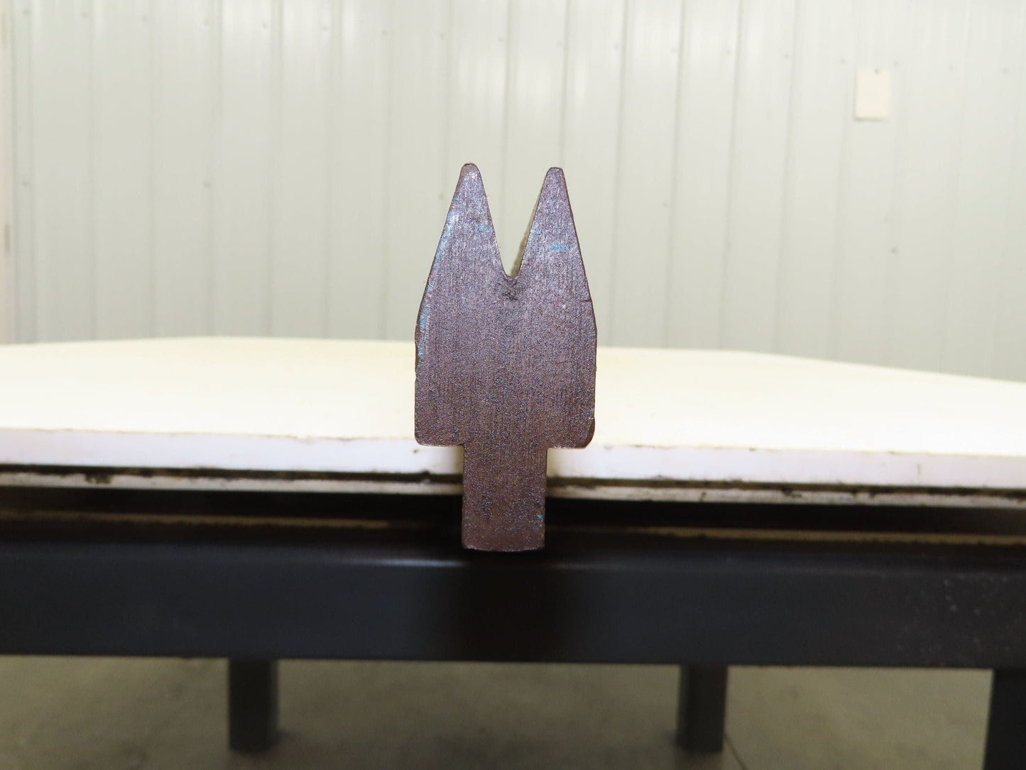 Press Brake Die 96-11/16" Long 30° Acute V 3/8" W 11/16" D 1-11/16" H