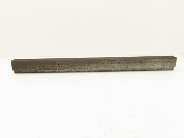 Press Brake Die 27-1/2" Long 90° V 5/8" W 5/16" D 1-3/4" H 1-1/2" Wide 1/2" Tang
