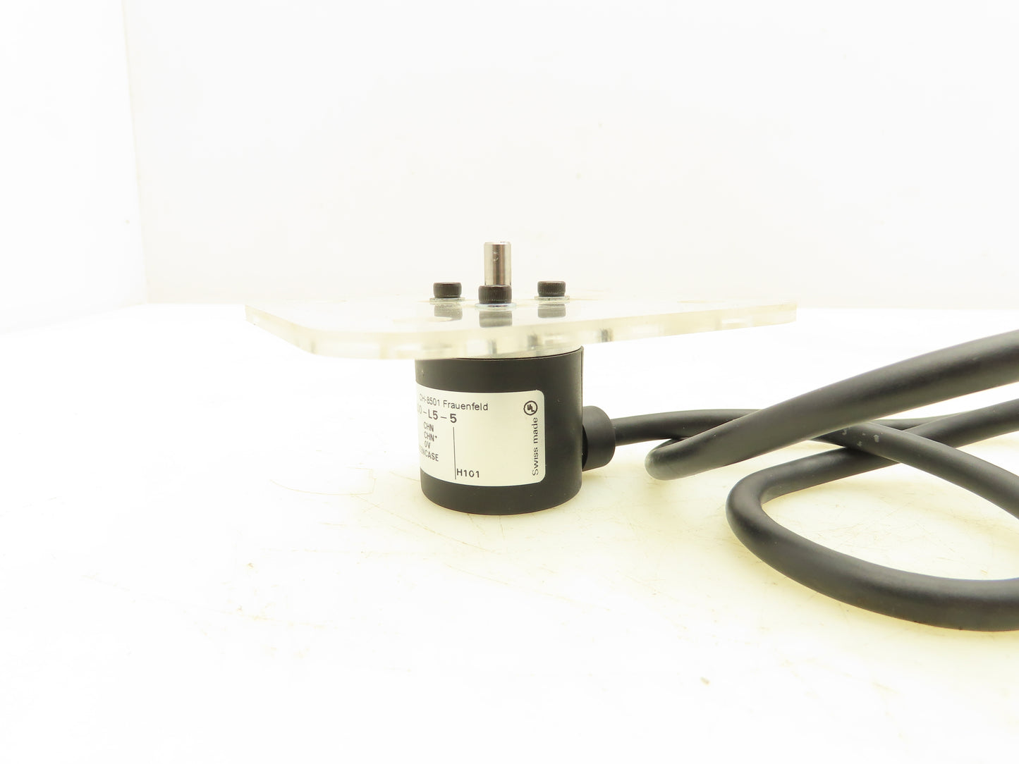 Baumer BDK 16.05A500-L5-5 Rotary Incremental Shaft Encoder Micro Series