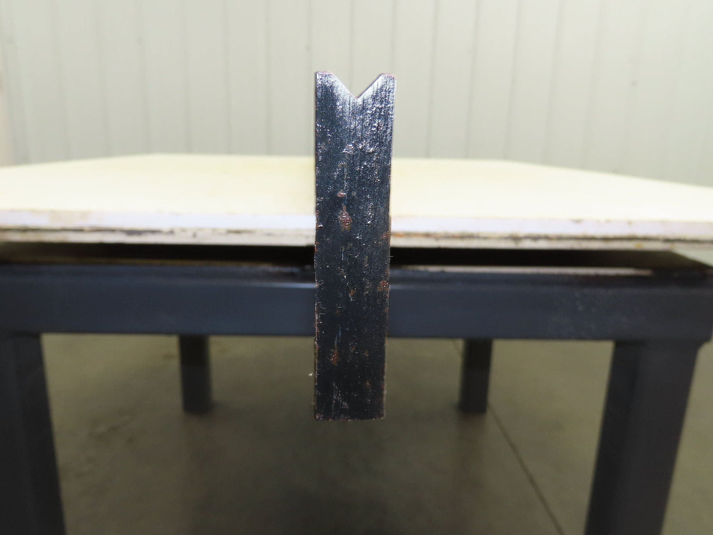 Press Brake Die 114-1/2" Long 90° V 1/4" W 2-3/8" H 1/2" Width