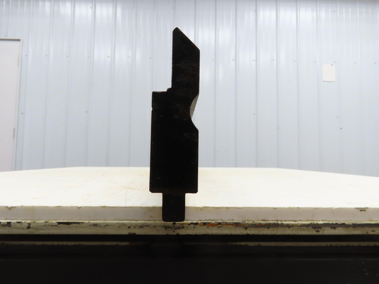 Press Brake Punch Die 96-1/2" Long 90° V 5/8" W 3-3/4" H 1/2" Tang