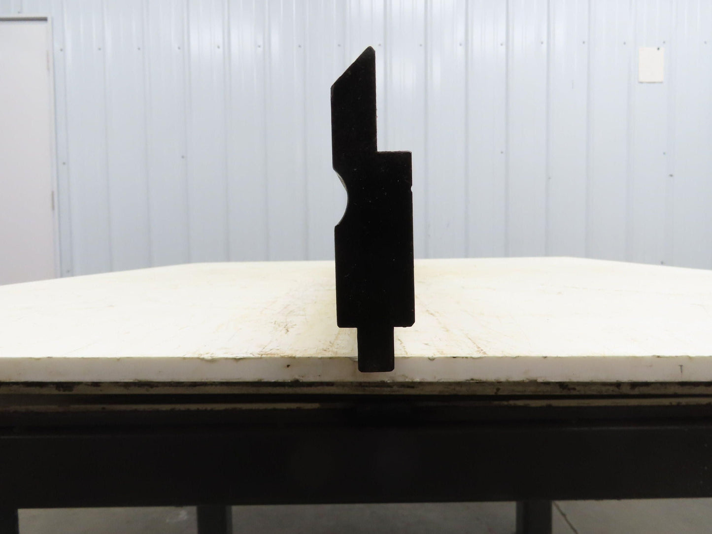 Press Brake Punch Die 96-1/2" Long 90° V 5/8" W 3-3/4" H 1/2" Tang