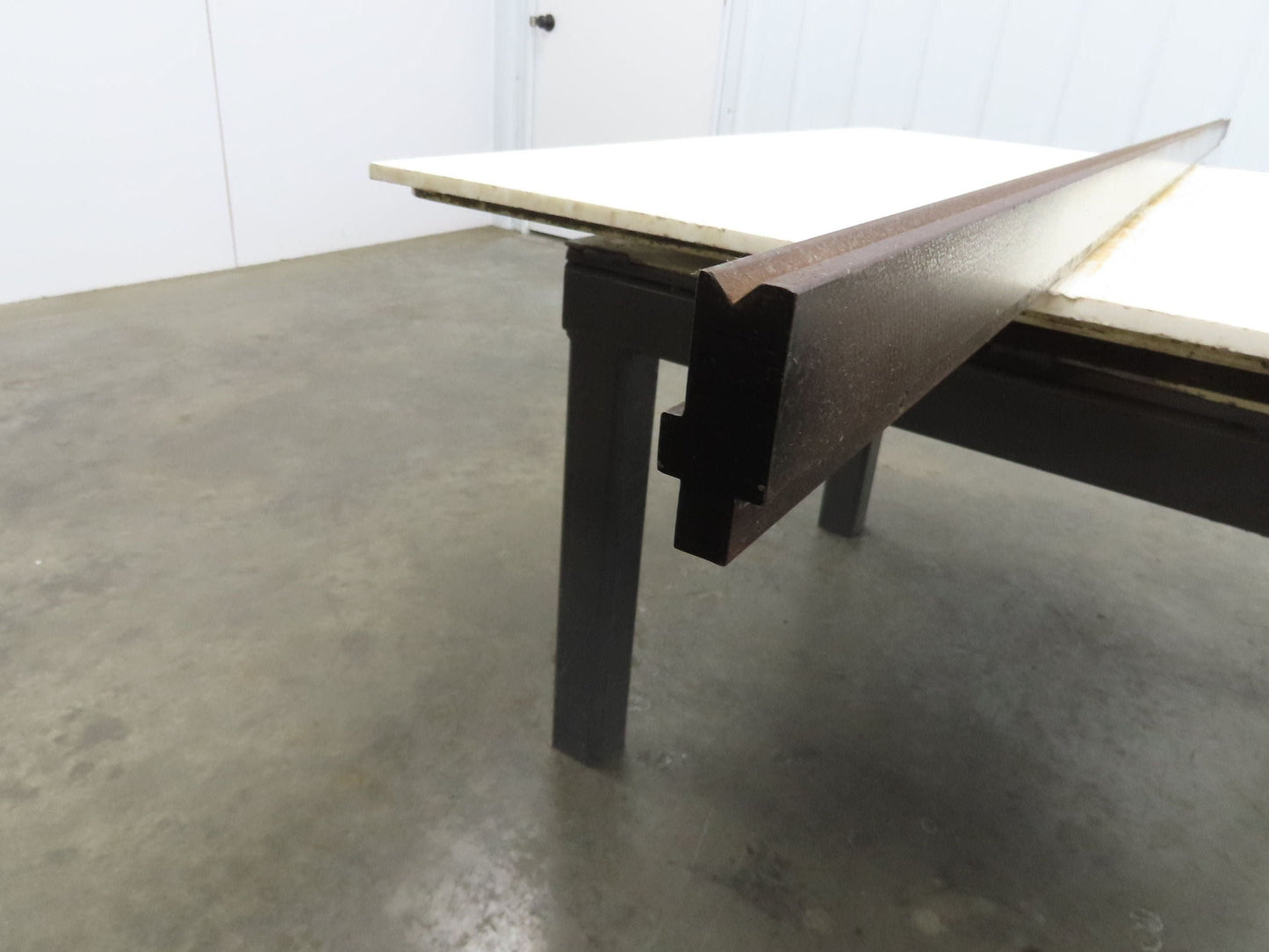 Press Brake Die 96-3/8" Long 90° V 3/8" W 3/16" D 1-3/4" H 1/2" Tang Notch