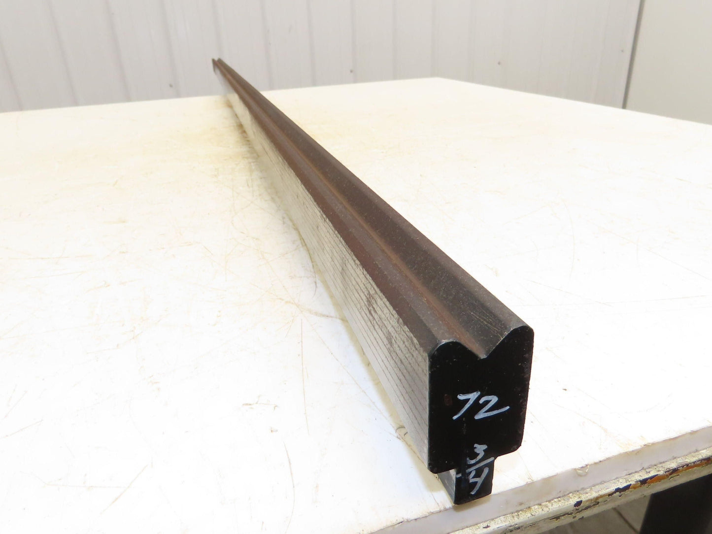 Press Brake Die 72-3/4" Long 90° V 9/16" W 9/32" D 1-3/4" H 1/2" Tang