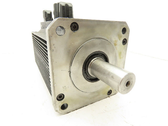 Okuma BL-MP400J-20SNA AC Servo Motor 6.7kW 2000 RPM 143V 3PH