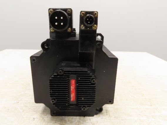 Okuma BL-MC200J-20T AC Servo Motor 4kW 2000 RPM 157V 16.2A 3PH