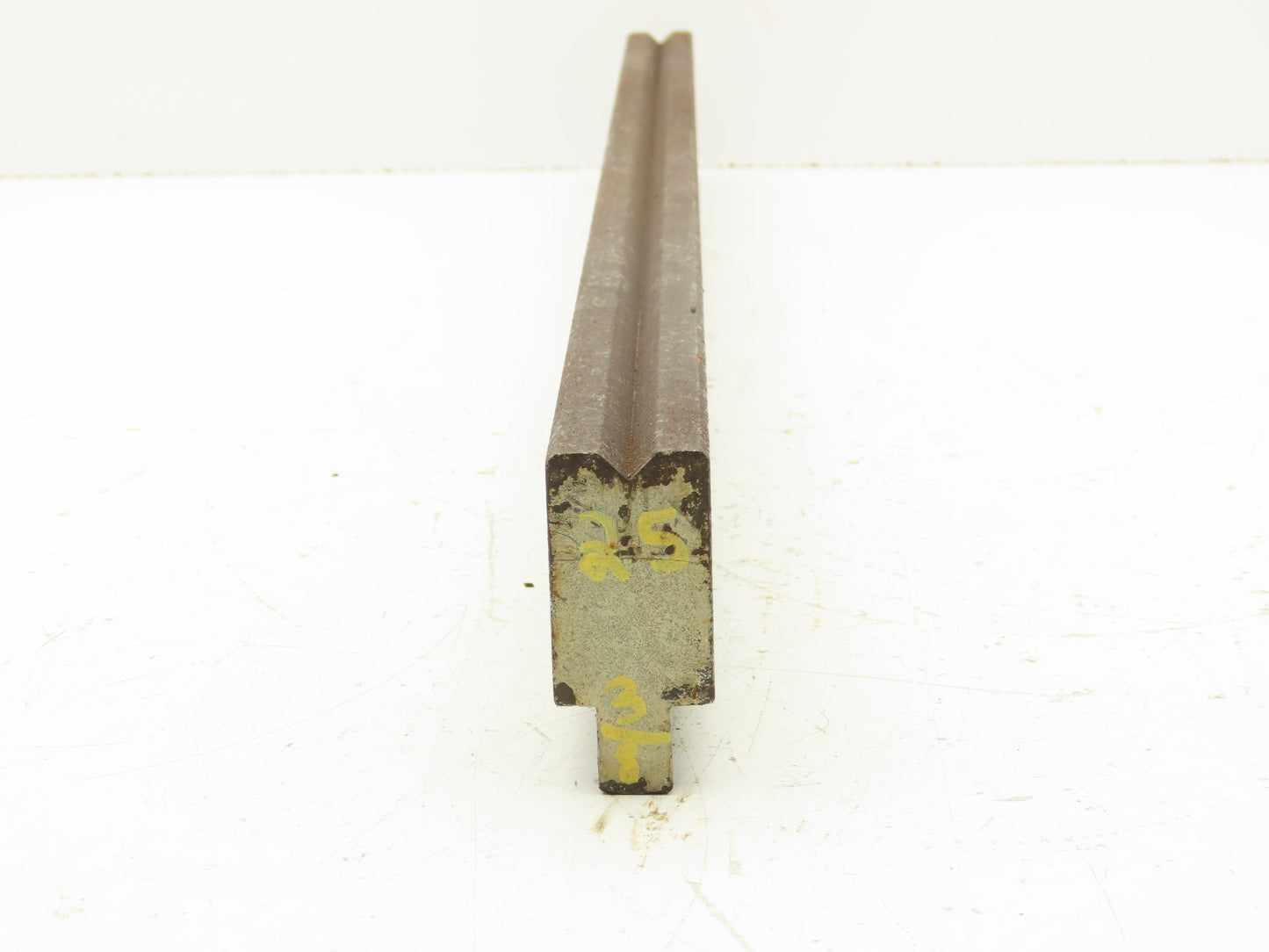 Press Brake Die 25-1/8" Long 90° V 5/16" W 3/16" D 1-3/4" H 1/2" Tang