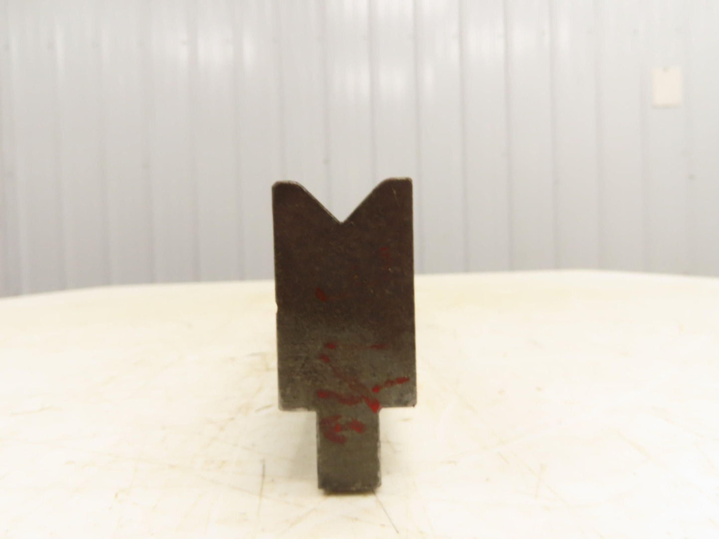 Press Brake Die 37-1/8" Long 90° V 11/16" W 5/16" D 1-3/4" H 1/2" Tang