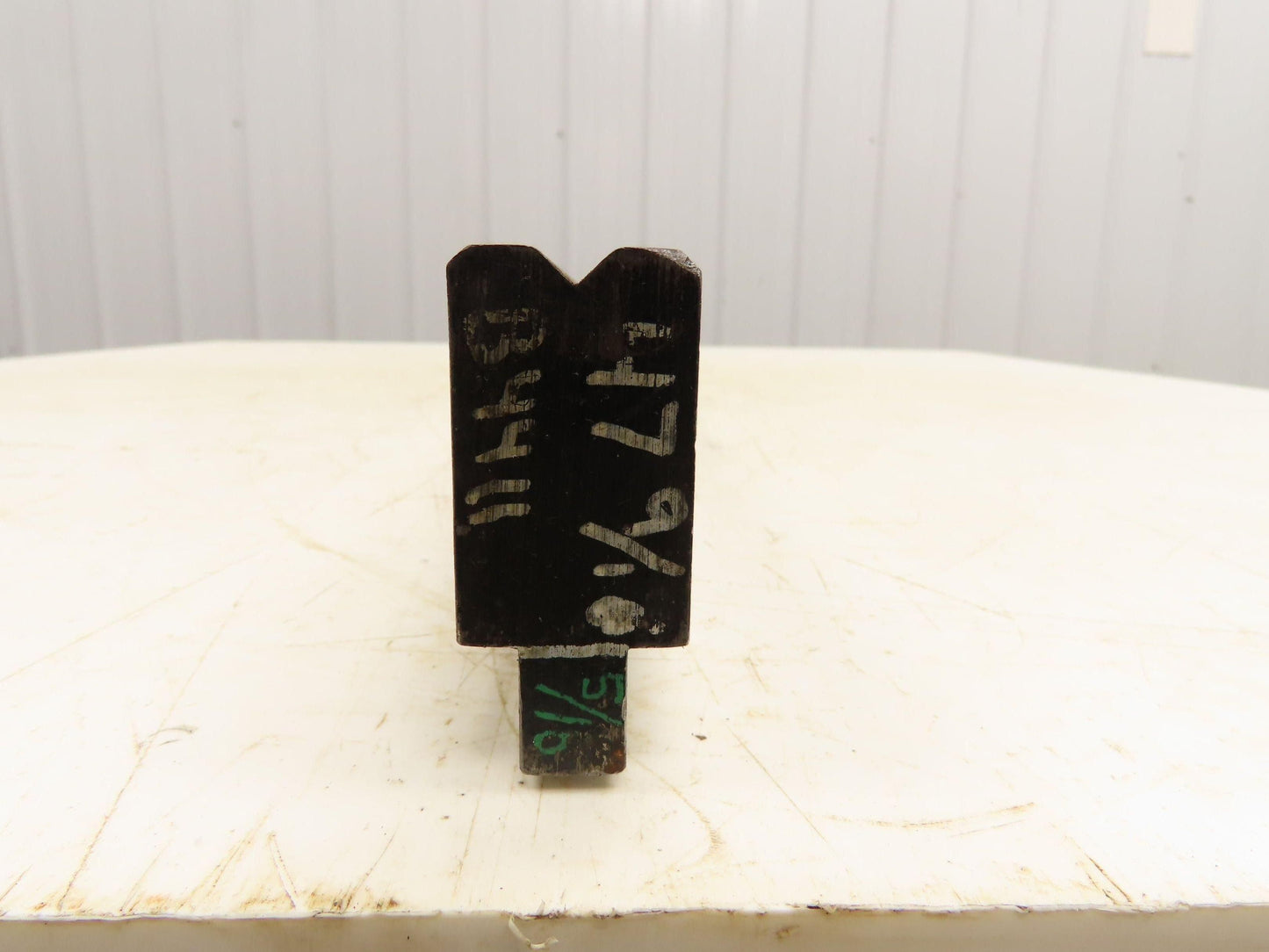 Press Brake Die 47-5/8" Long 90° V 5/16" W 1/8" D 1-3/4" H 1/2" Tang