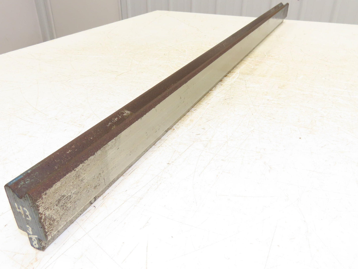 Press Brake Die 43-1/2" Long 90° V 11/16" W 5/16" D 1-13/16" H 1/2" Tang