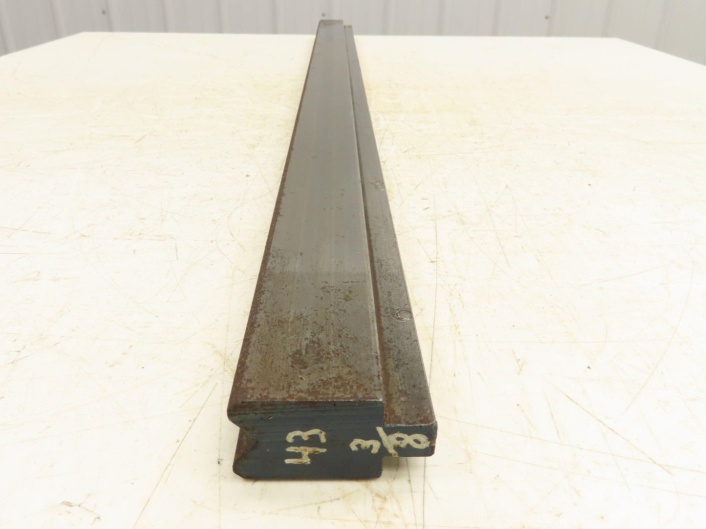 Press Brake Die 43-1/2" Long 90° V 11/16" W 5/16" D 1-13/16" H 1/2" Tang