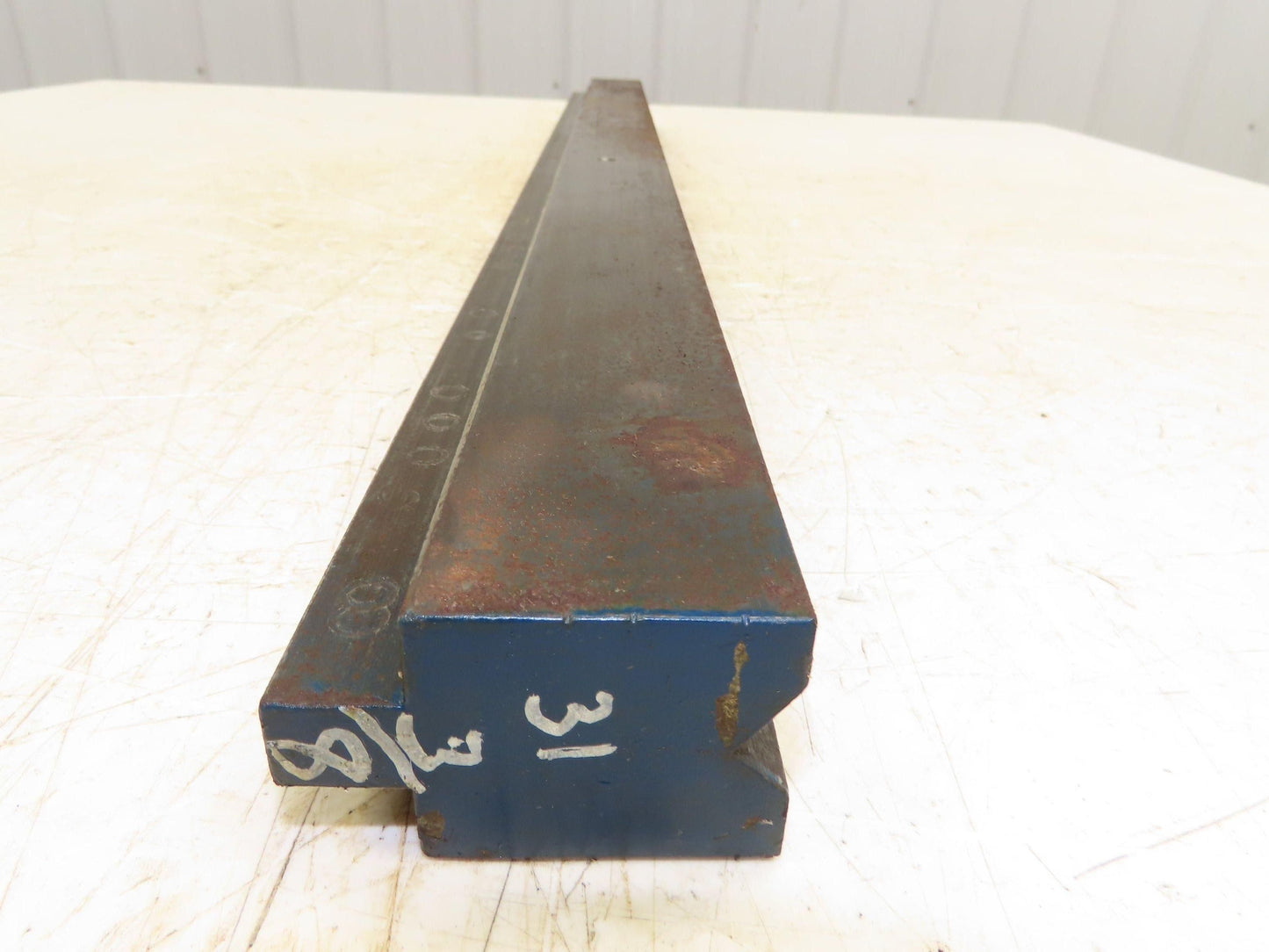 Press Brake Die 31-5/16" Long 90° V 1/2" W 5/16" D 1-3/4" H 1/2" Tang