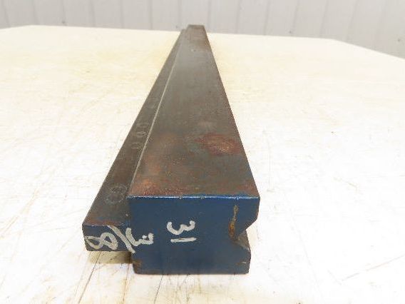 Press Brake Die 31-5/16" Long 90° V 1/2" W 5/16" D 1-3/4" H 1/2" Tang
