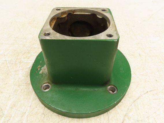 Baldor NEMA 182/184T C-Face Motor Pump Adapter Steel Bell Housing 4-Bolt SAE-B