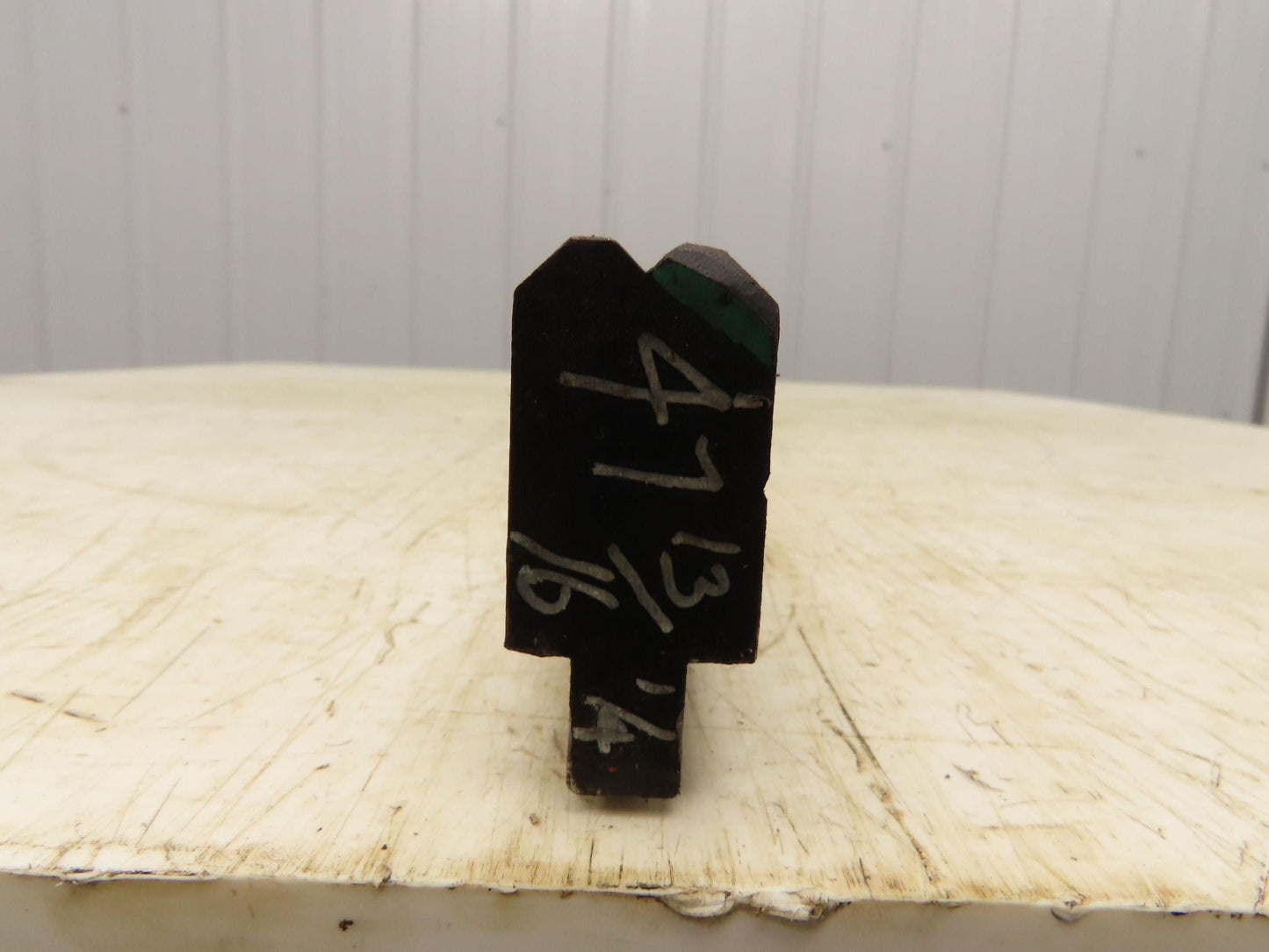 Press Brake Die 47-3/4" Long 90° V 1/4" W 1/4" D 1-3/4" H 1/2" Tang