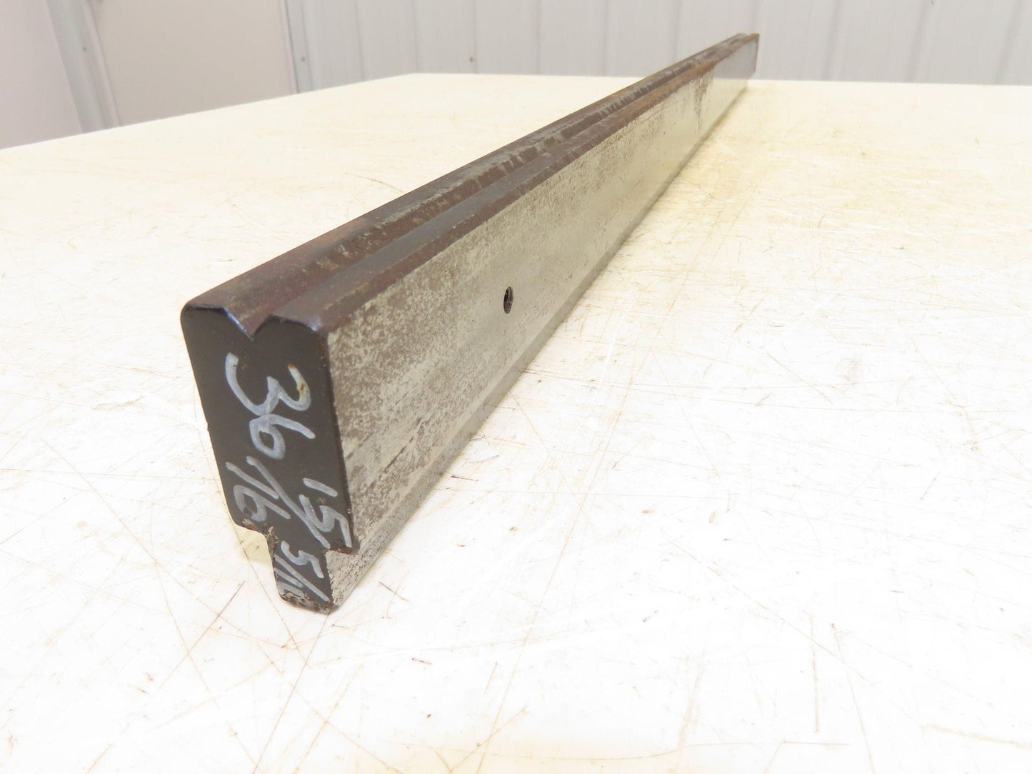 Press Brake Die 37" Long 90° V 1/4" W 1/8" D 1-3/4" H 1/2" Tang