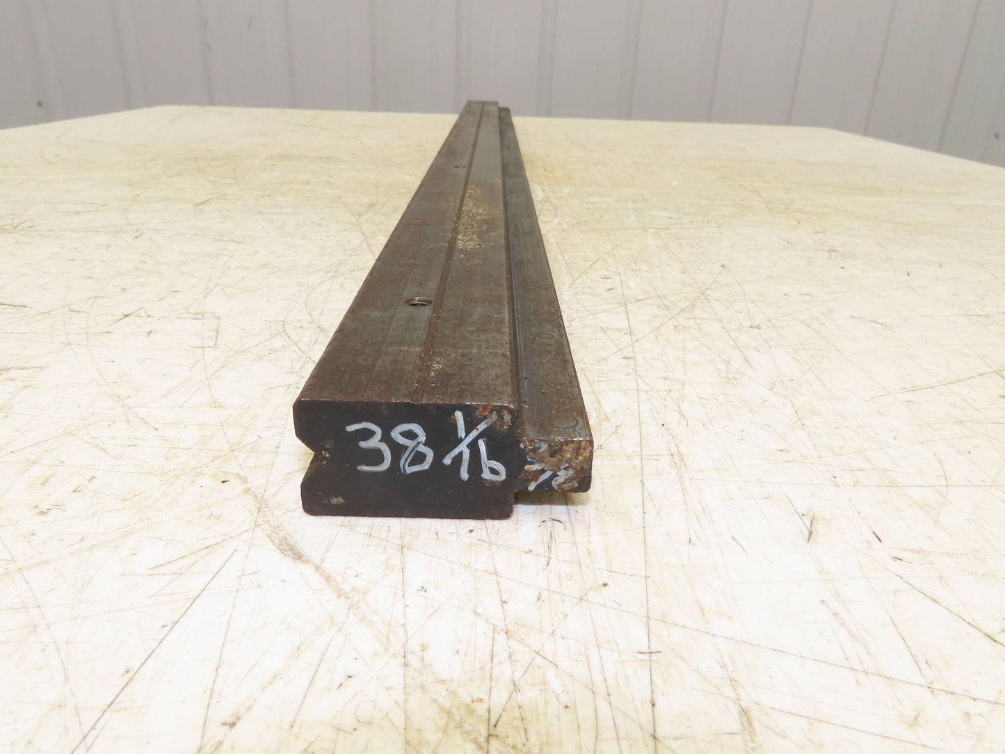Press Brake Die 38" Long 90° V 3/8" W 3/16" D 1-3/4" H 1/2" Tang