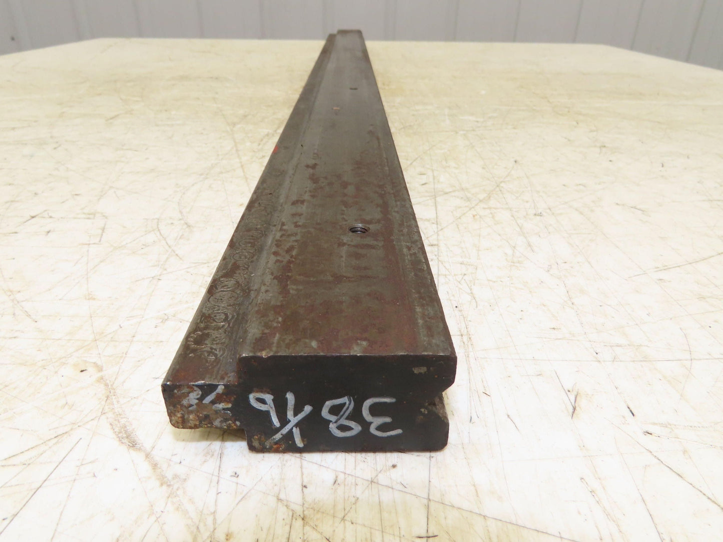 Press Brake Die 38" Long 90° V 3/8" W 3/16" D 1-3/4" H 1/2" Tang