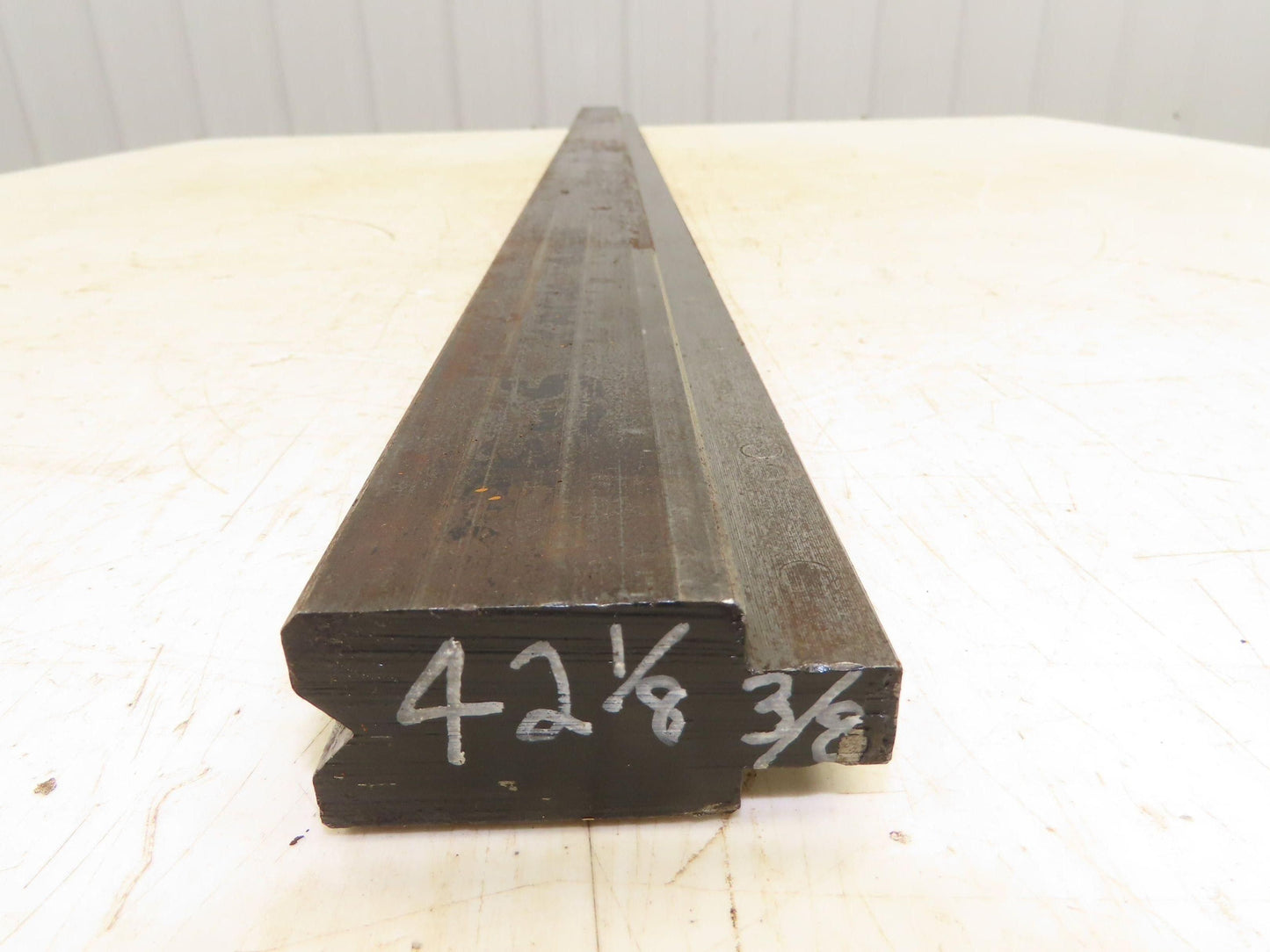 Press Brake Die 42-1/8" Long 90° V 3/8" W 3/16" D 1-3/4" H 1/2" Tang