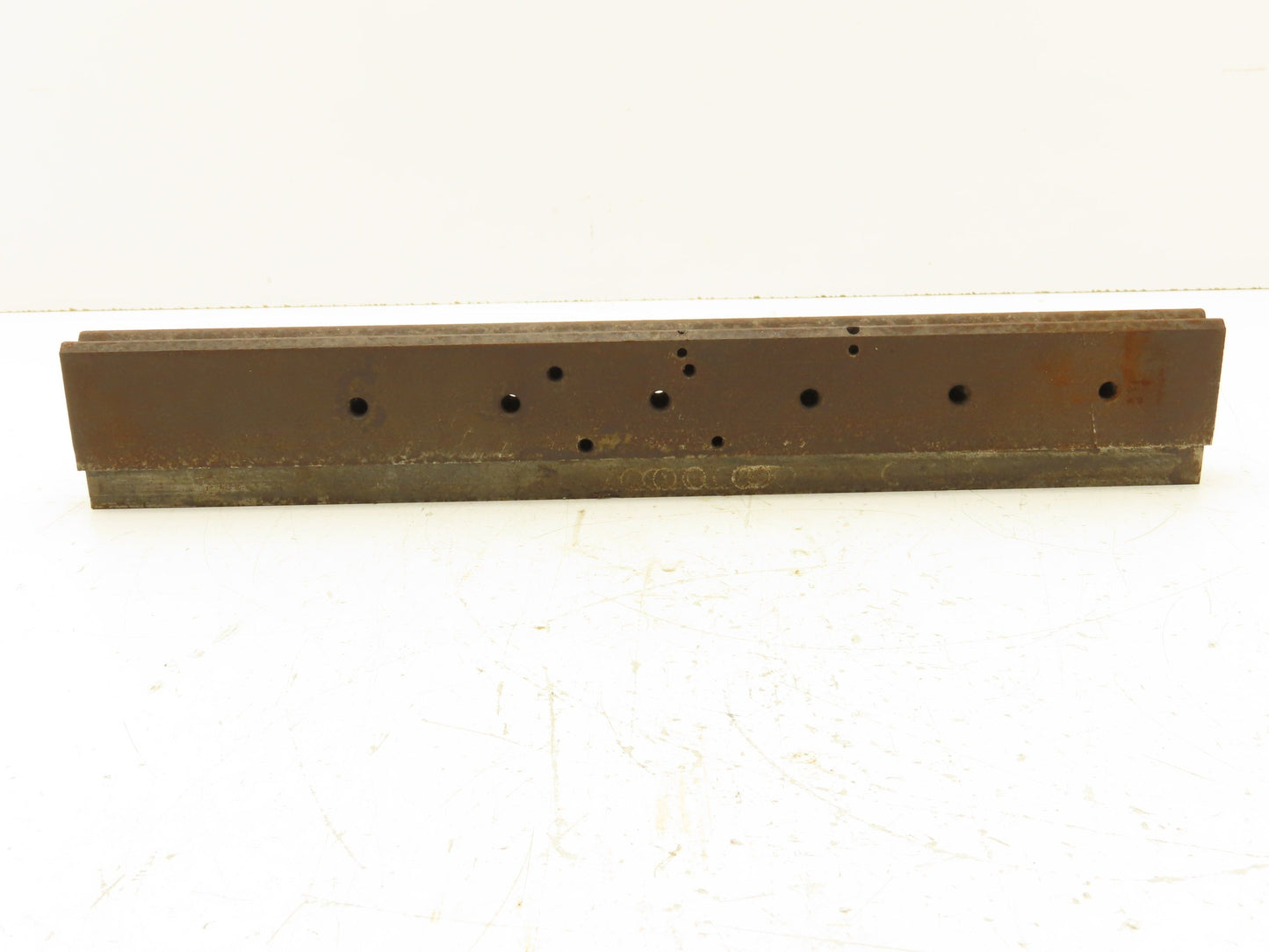 Press Brake Die 15-3/8" Long 90° V 1/2" W 1/4" D 1-3/4" H 1/2" Tang