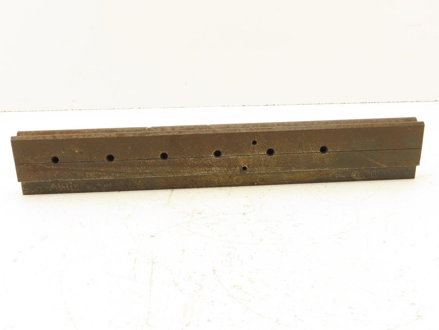 Press Brake Die 15-3/8" Long 90° V 1/2" W 1/4" D 1-3/4" H 1/2" Tang